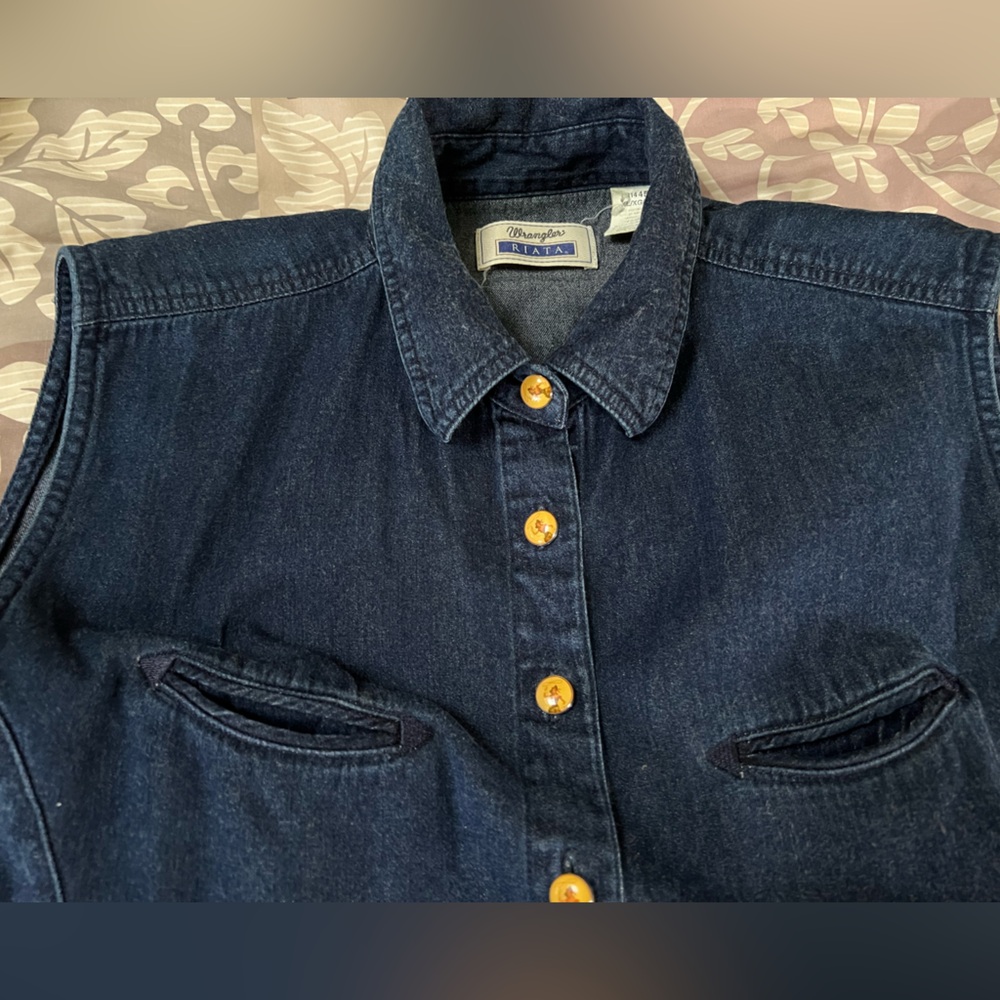 Wrangler Riata sleeveless denim western shirt XL.